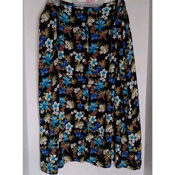Sag Harbor Dresses & Skirts - Sag Harbor Women's Skirt Black Floral Elastic Waist Size 2X